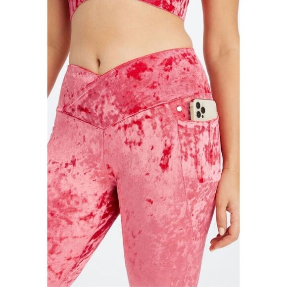 Fabletics Strawberry Red High‎ Waisted Crushed Velour Crossover Leggings Large - Picture 4 of 9
